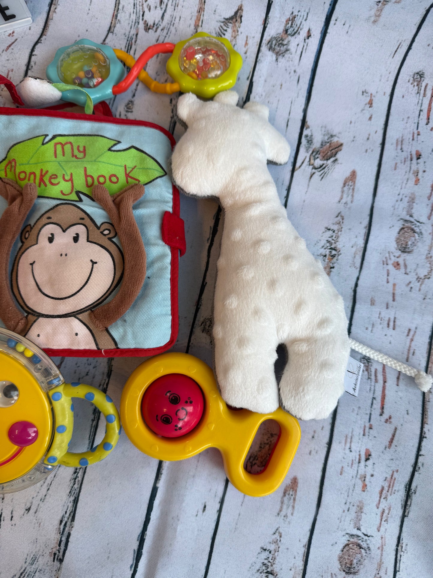 🧸Jutiminis rinkinys „Smalsus mažylis“