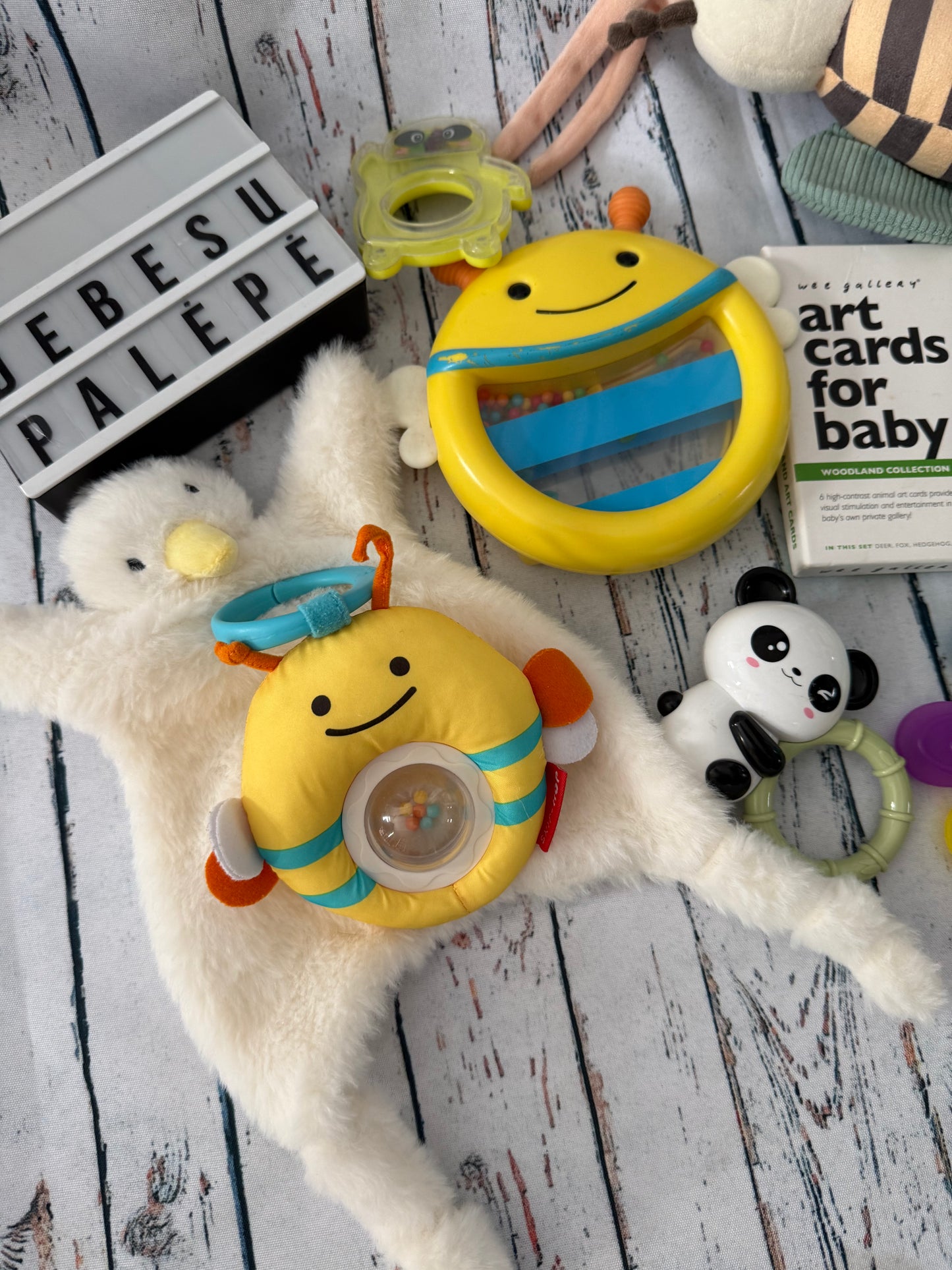 👶🧸 Žaisliukų rinkinys kūdikiui