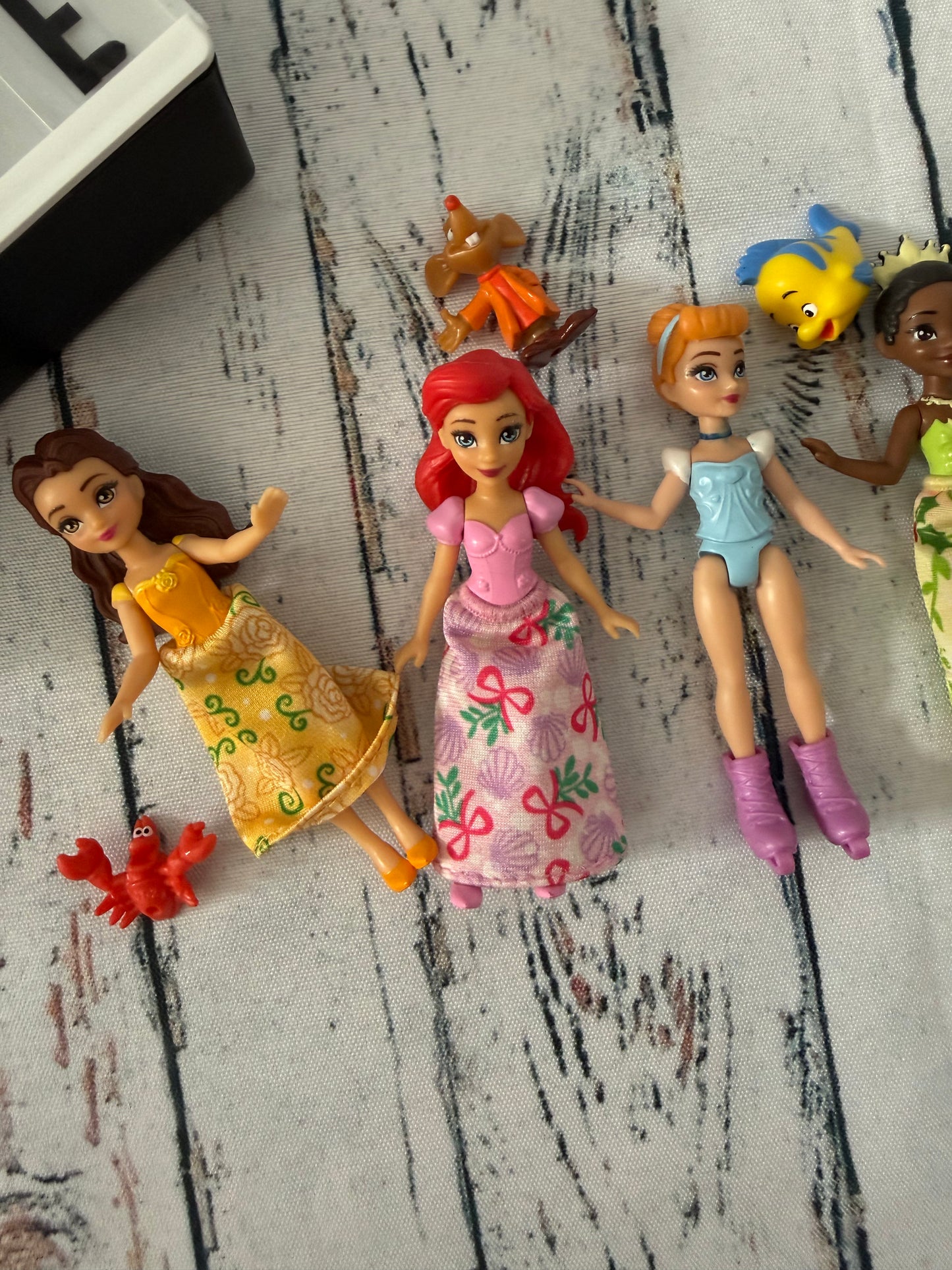 👑✨ Disney princesių lėlyčių rinkinys su draugais