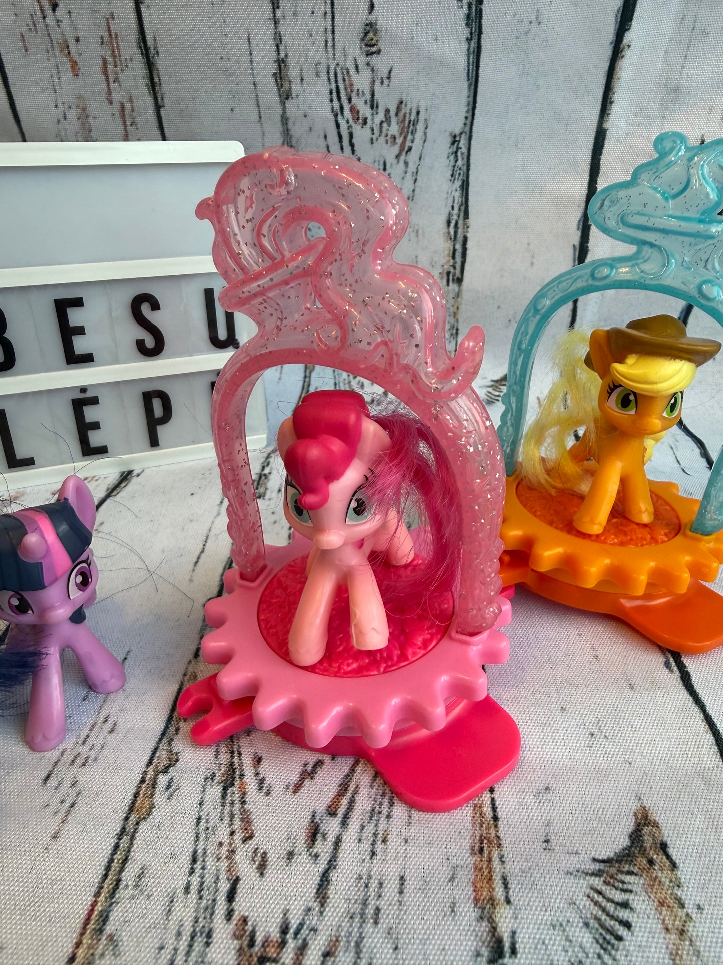 🦄 My Little Pony figūrėlių rinkinys – pasiruošusios naujiems nuotykiams
