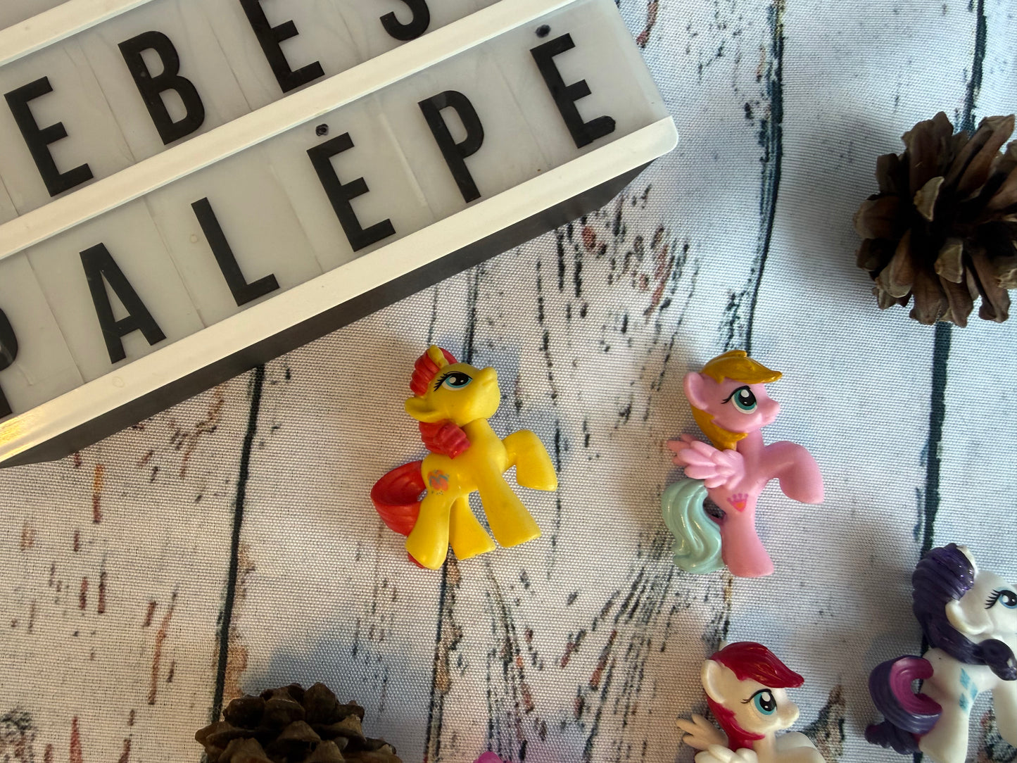 🦄 Mini ponių būrys – pasiruošęs naujiems nuotykiams