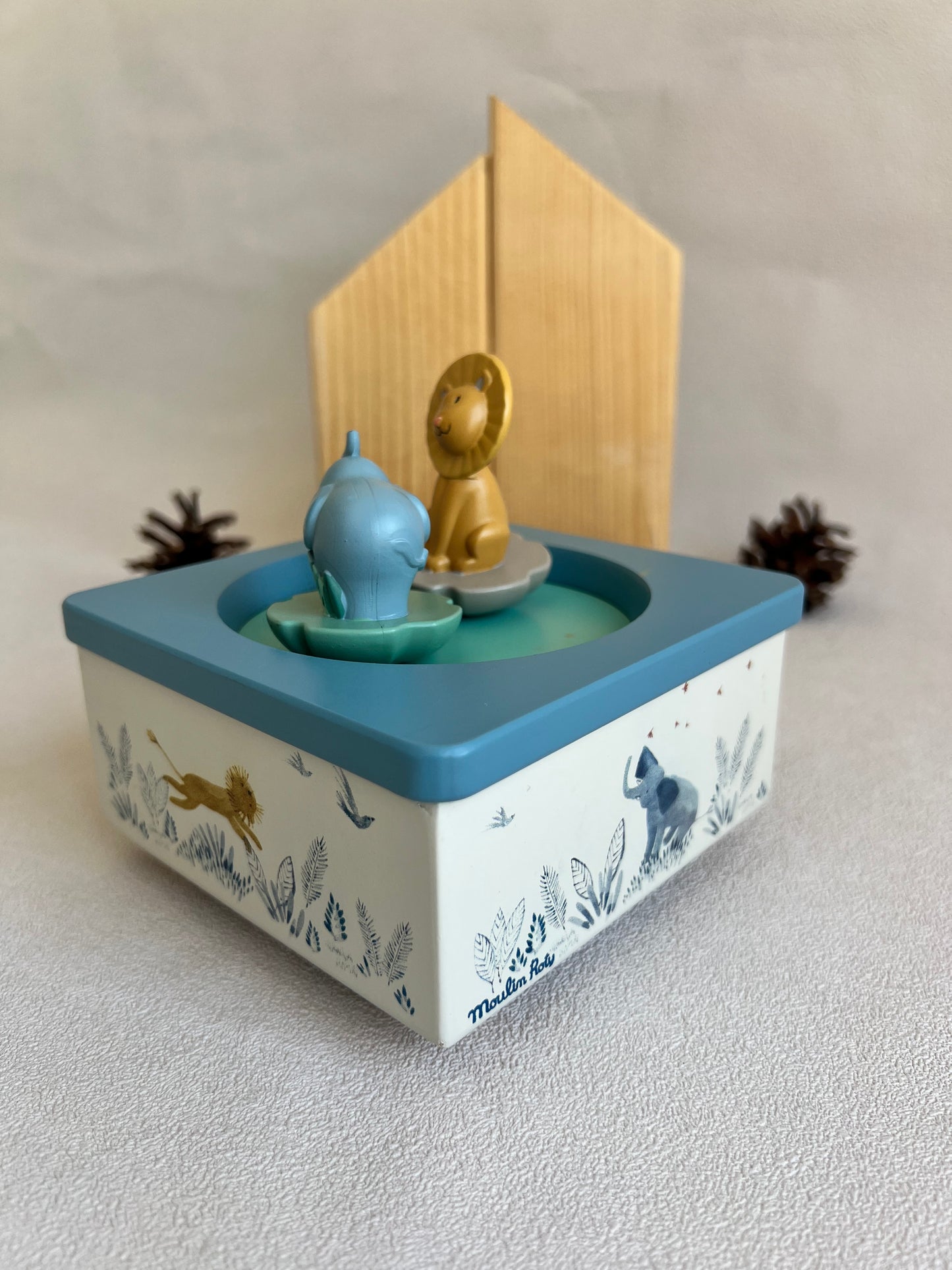 Moulin Roty muzikinė dėžutė