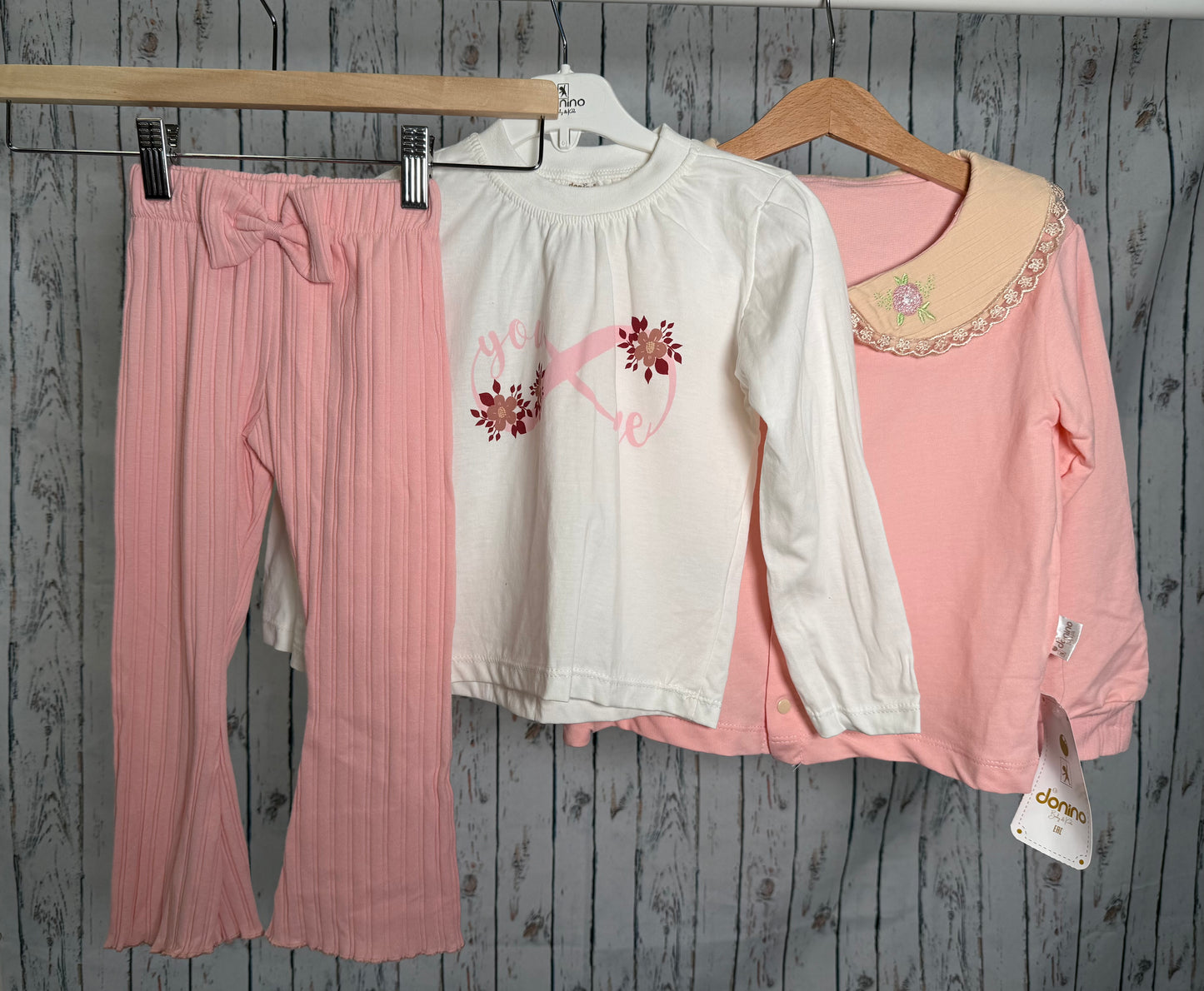 Smagus trijų dalių kompektukas