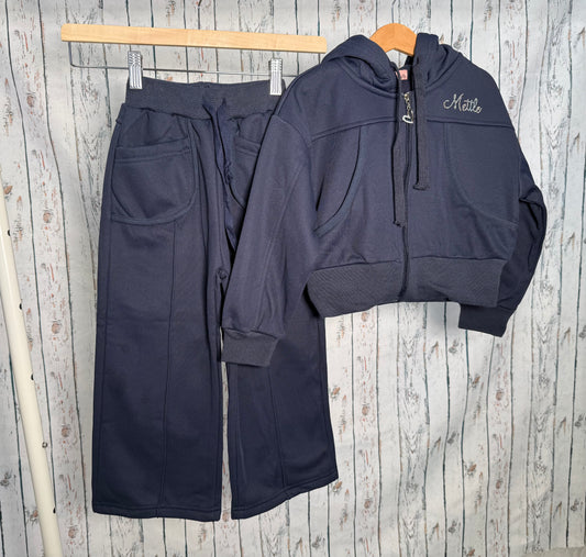 Smagus džemperio ir kelnių komplektas