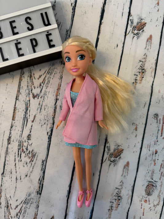 Stilinga lėlytė su rožiniu paltuku 👗💗