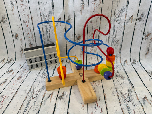 Medinis lavinamasis labirintas su karoliukais 🌈🧠