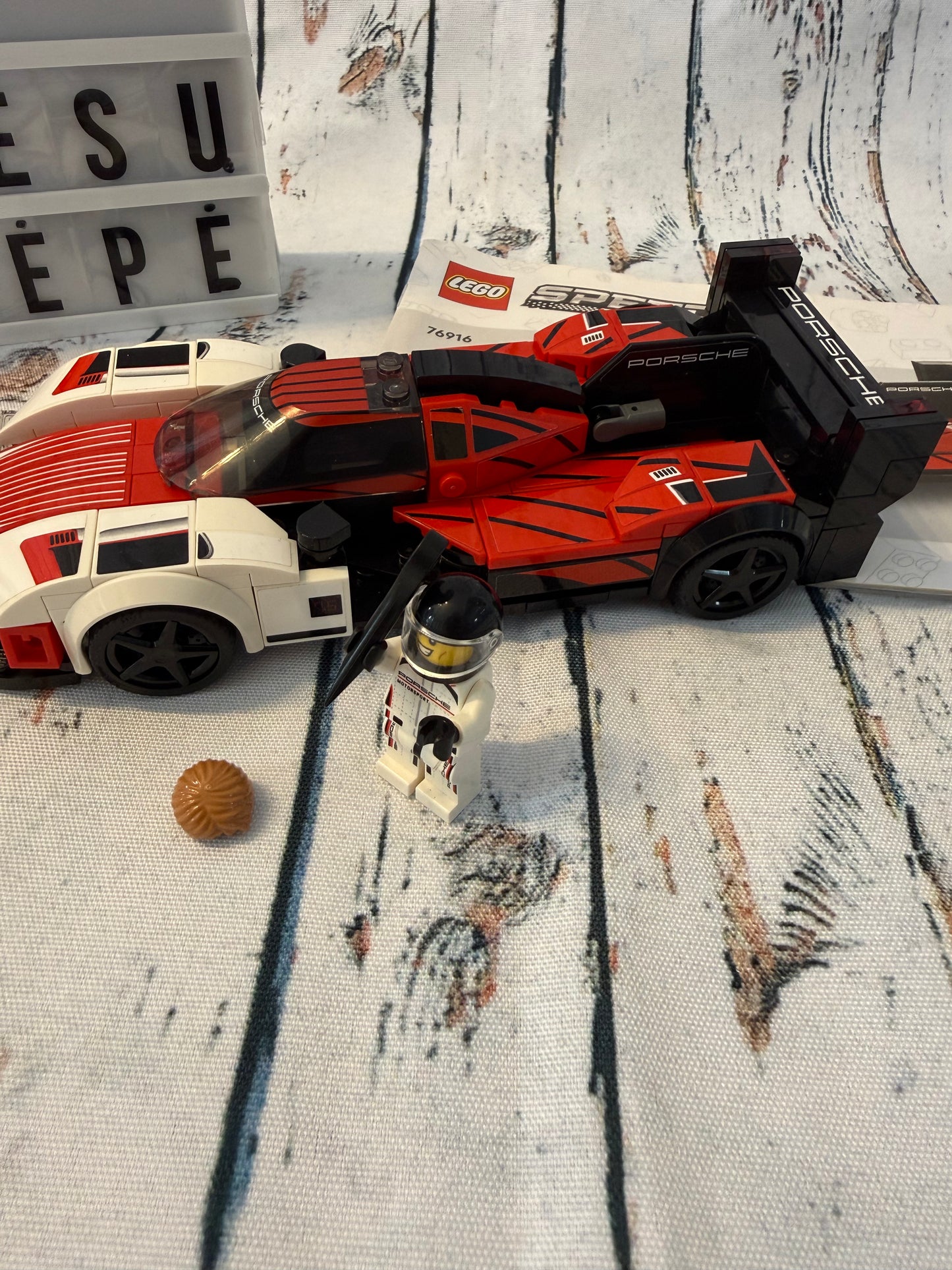 LEGO® 76916 Speed Champions Porsche lenktyninis automobilis su vairuotoju 🏎️