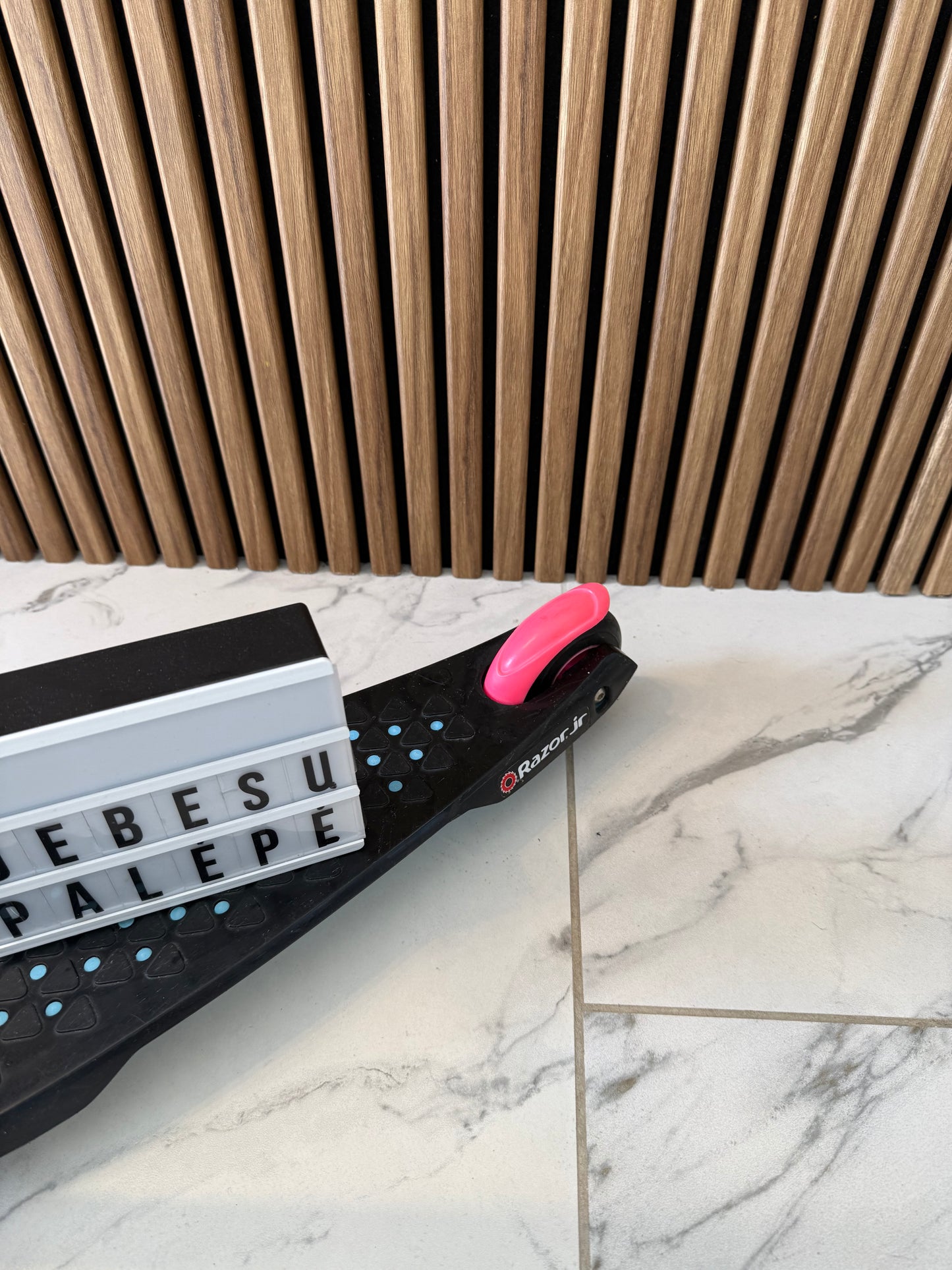 Vaikiškas paspirtukas