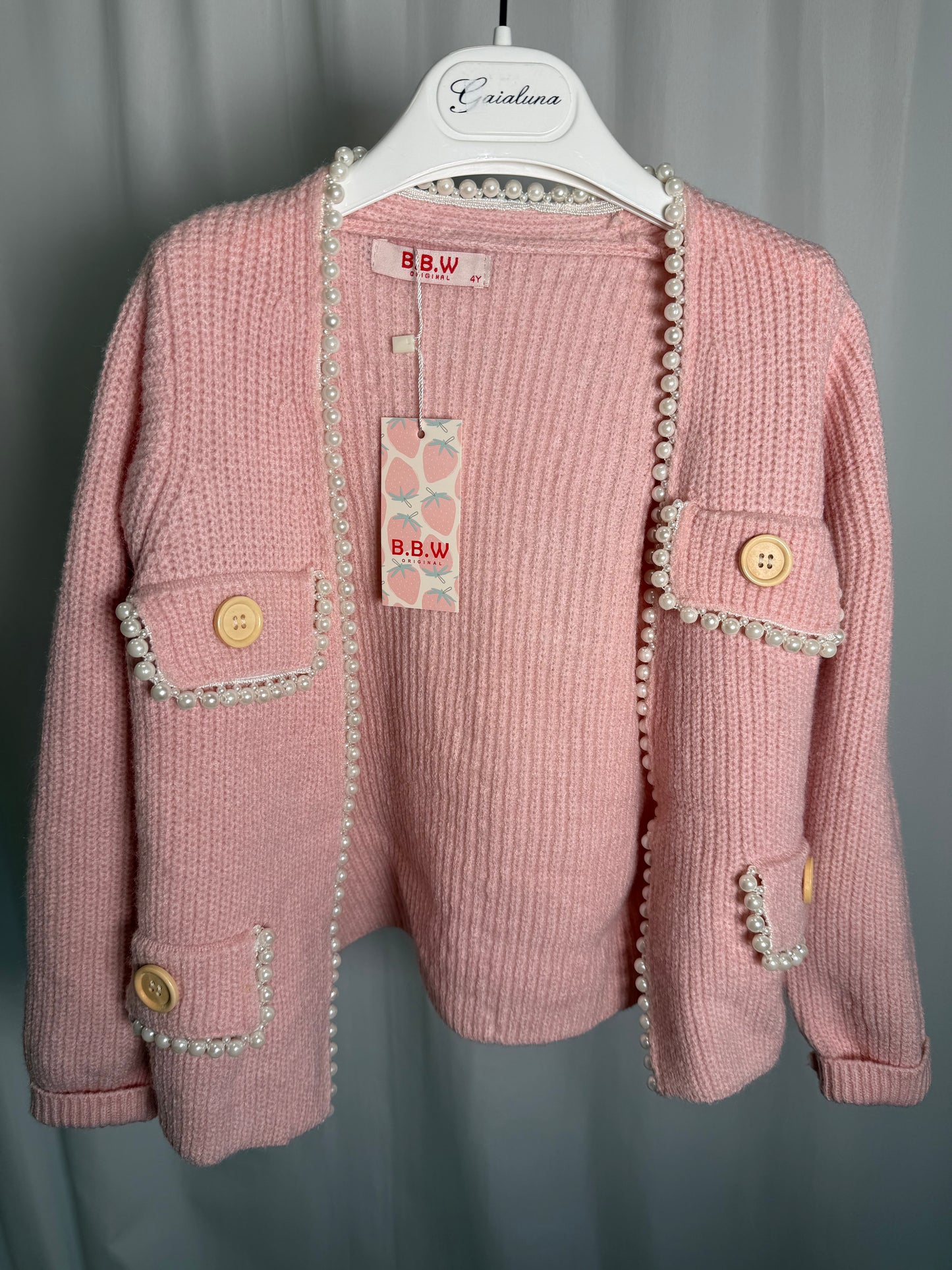 Kardiganas B.B.W.