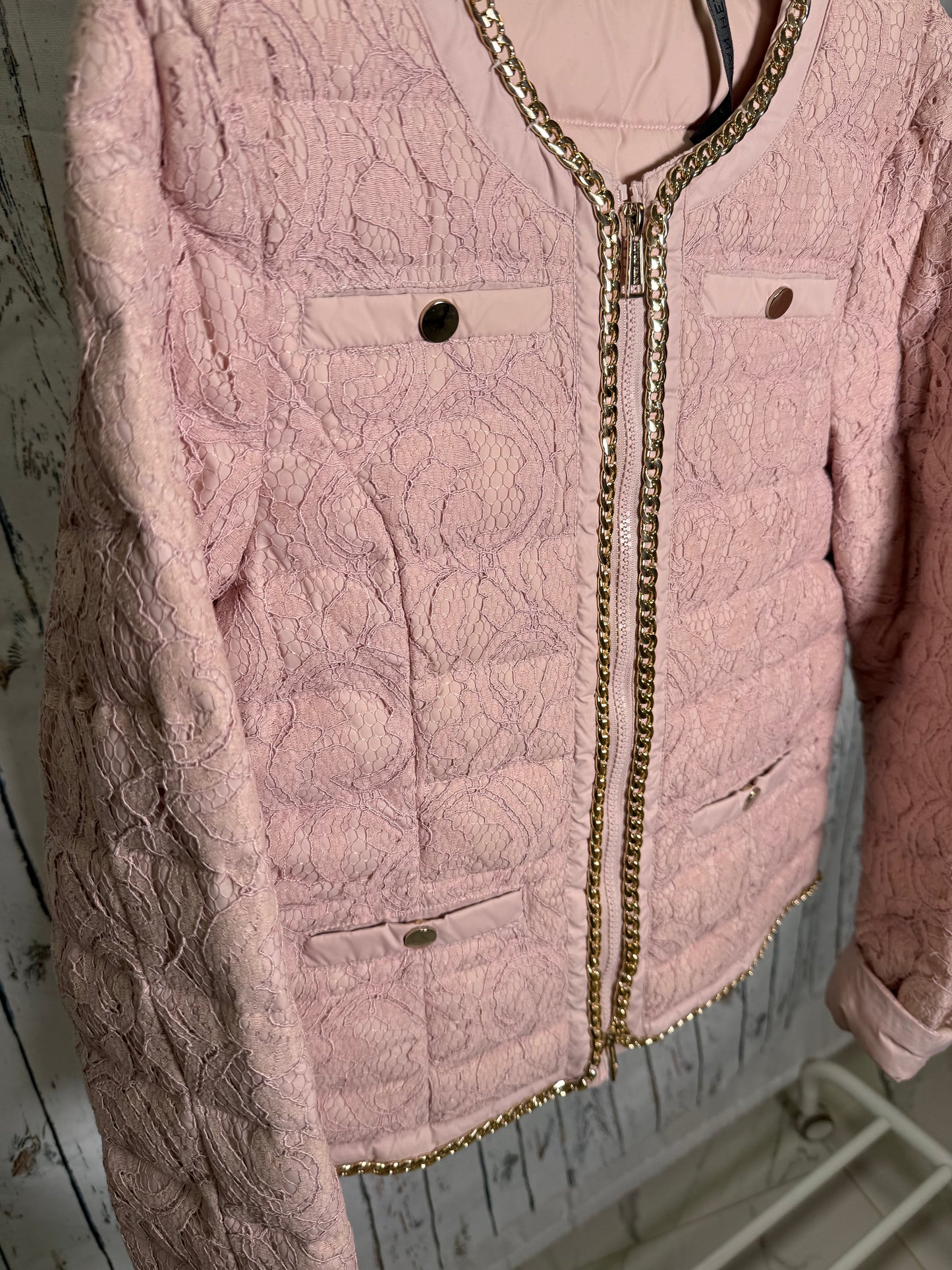 Striukė Silvian Heach