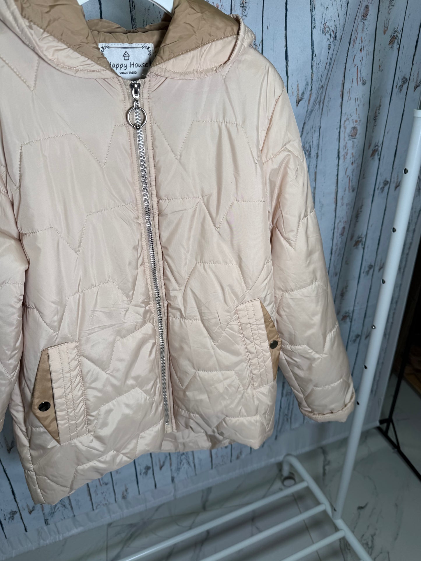 Striukė Happy House