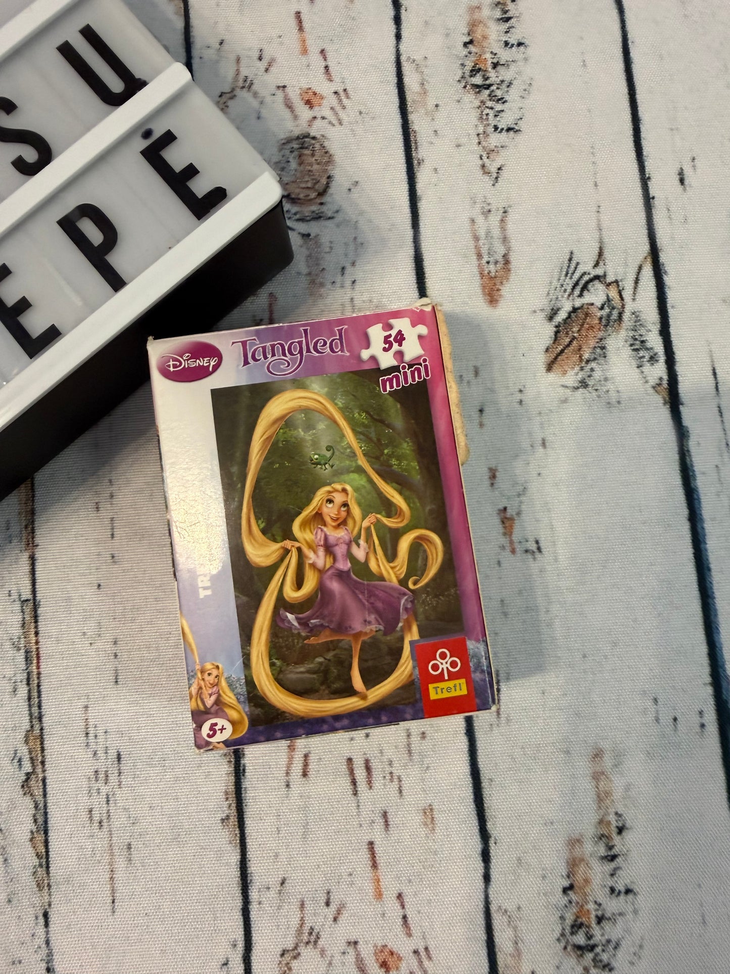 Disney Rapunzel mini dėlionė 54 detalių