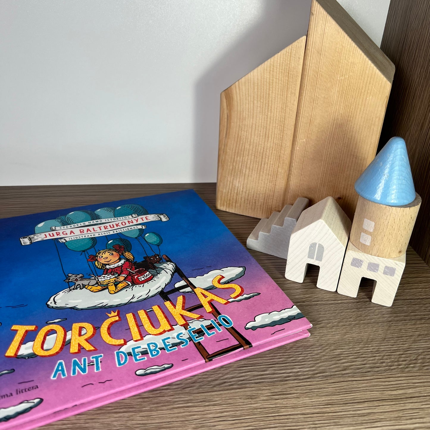 Knyga Torčiukas ant debesėlio