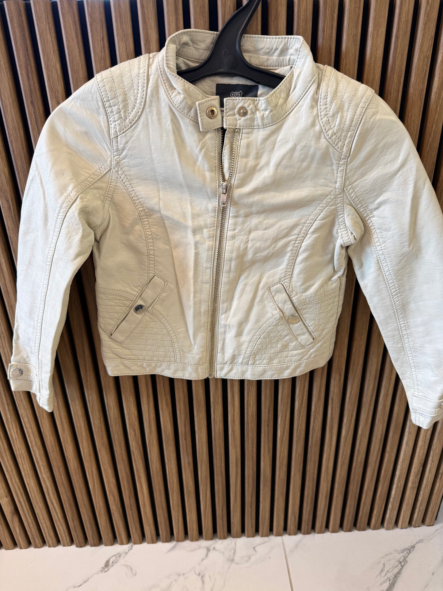 Odos imitacijos striukė Out Wear