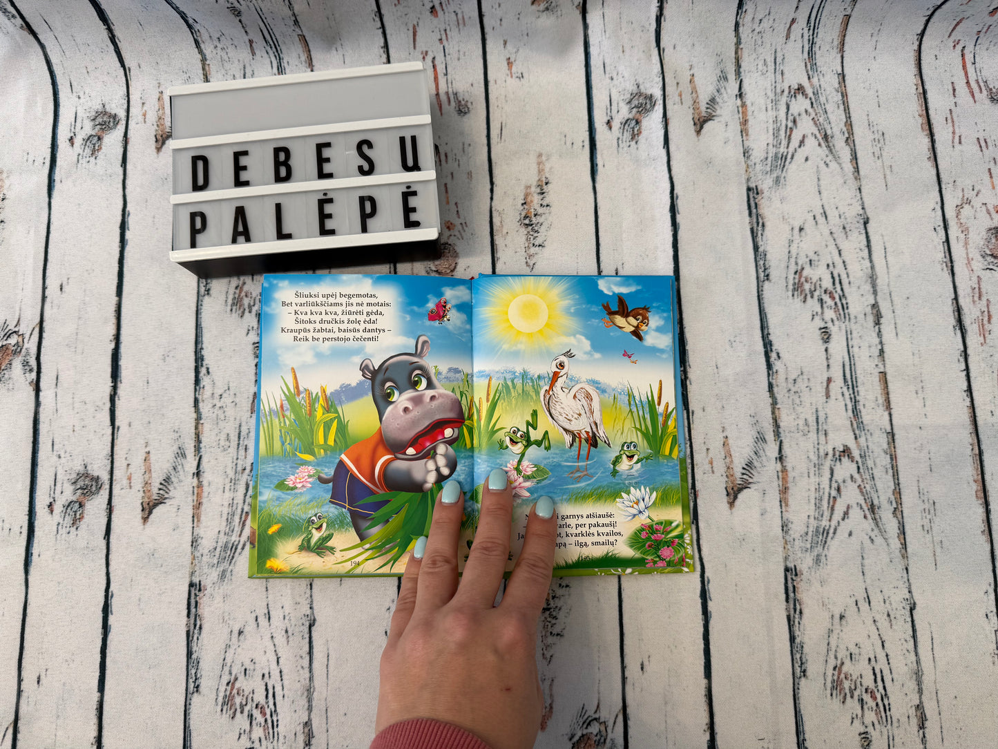 Vaikučiams pabiručiams – pasakų ir eilėraščių knyga 📖🐾
