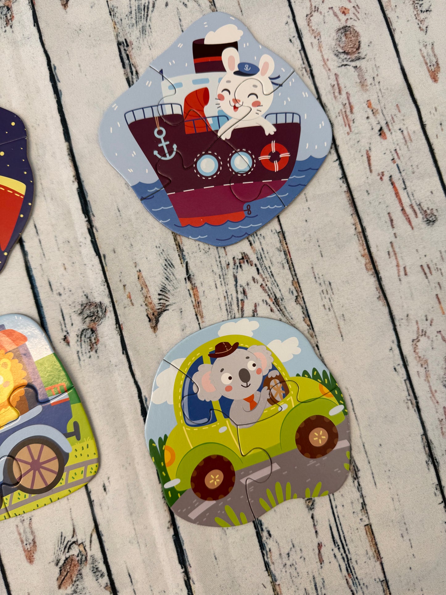 Gyvūnėlių nuotykiai transporte – dėlionė 🐻🚗🚀