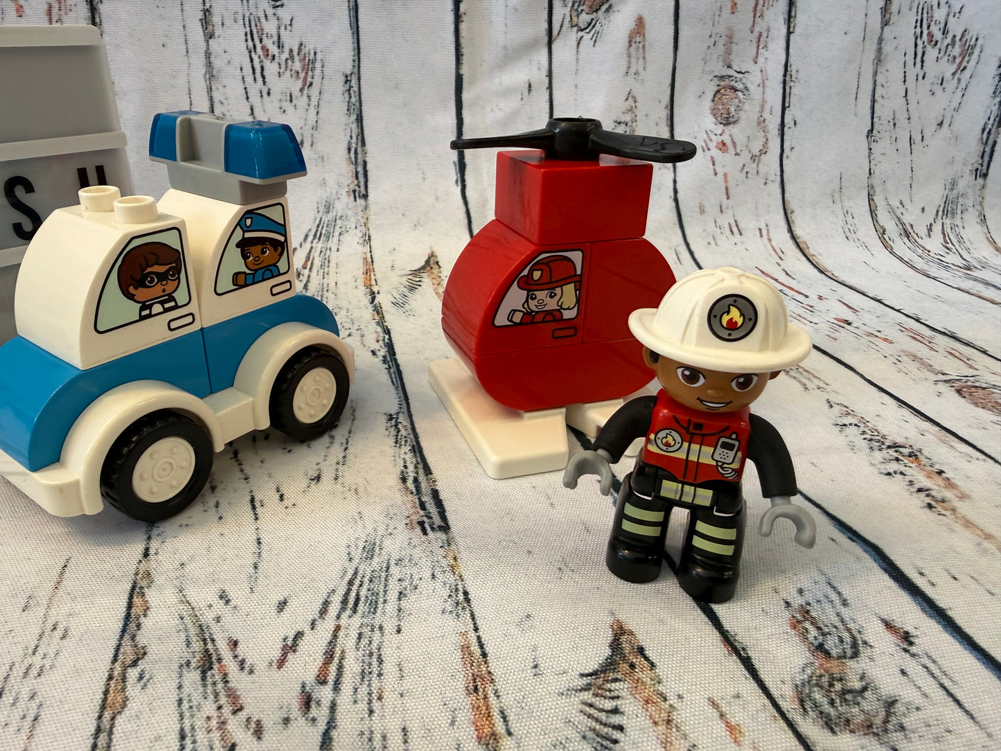 LEGO DUPLO gelbėjimo rinkinys – policija ir sraigtasparnis 🚓🚁