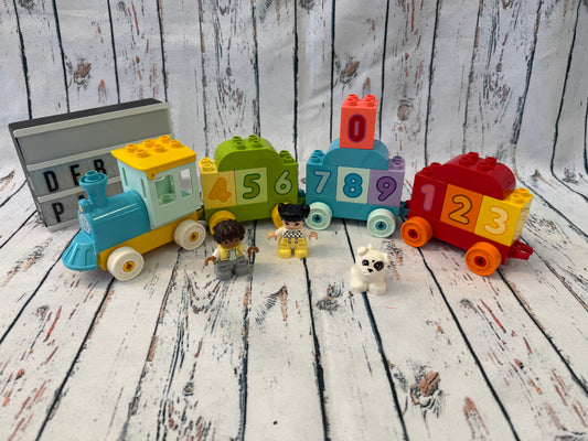 LEGO DUPLO skaičių traukinys su figūrėlėmis 🚂🔢