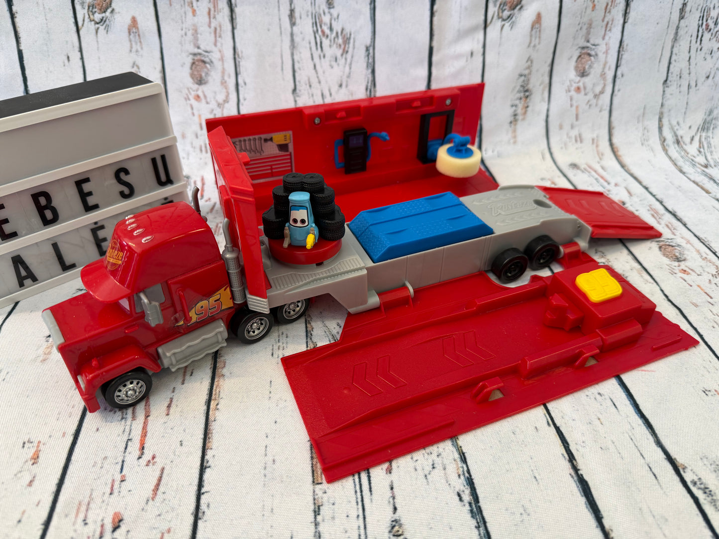 Cars Mack sunkvežimis su autoservisu 🚛🔧