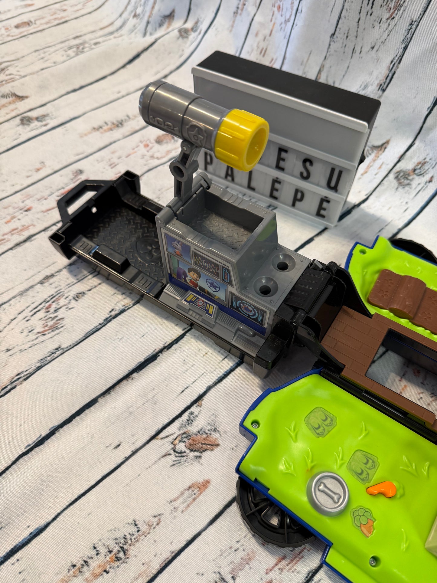 Paw Patrol Chase transformuojama misijų stotis 🚓🛠️