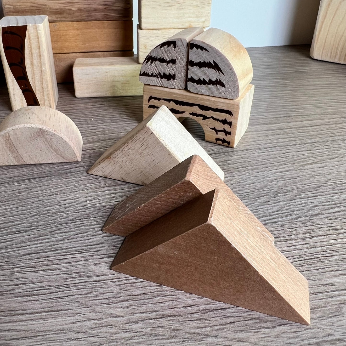 Medinių kaladėlių rinkinys