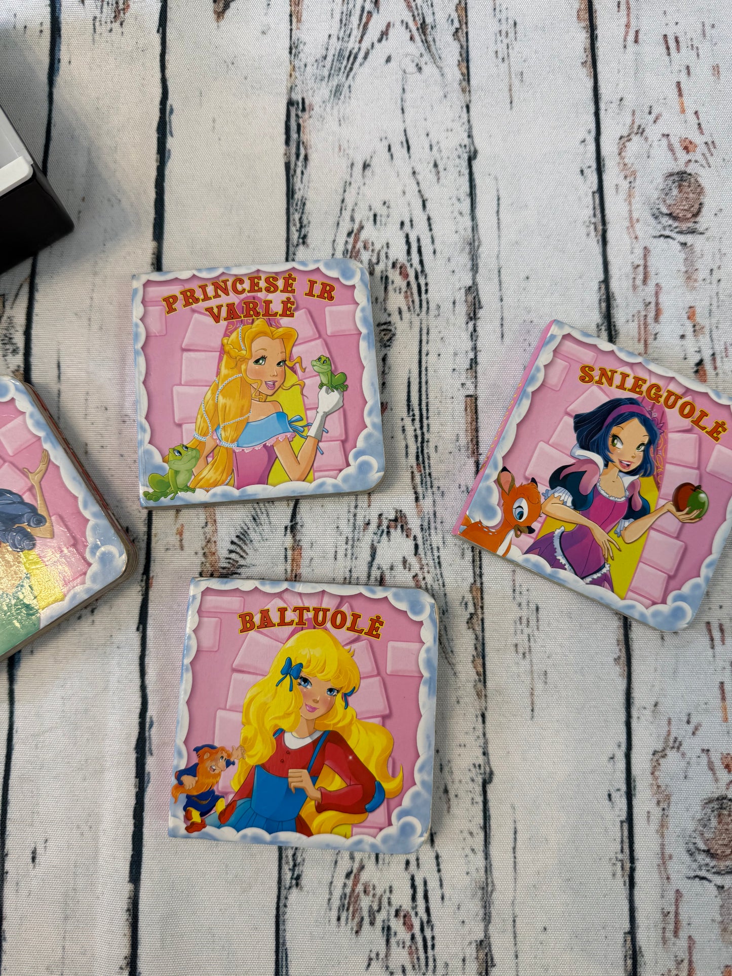 Mini princesių pasakėlės 👑📖