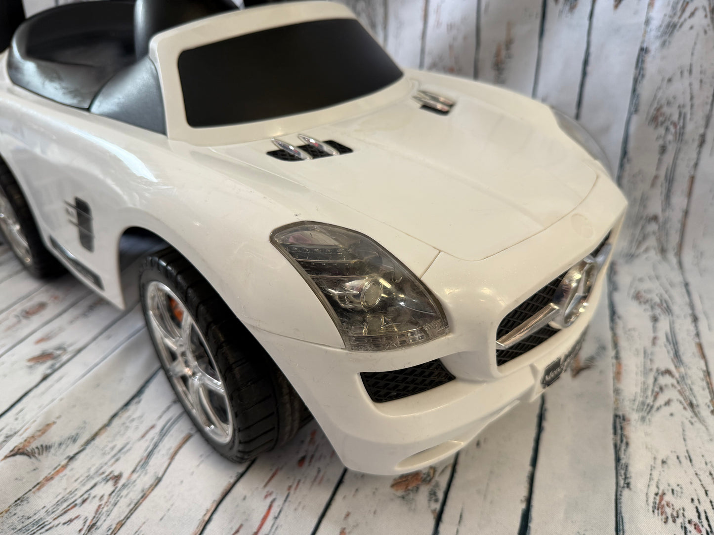 Mažojo vairuotojo automobilis 🚗🎶