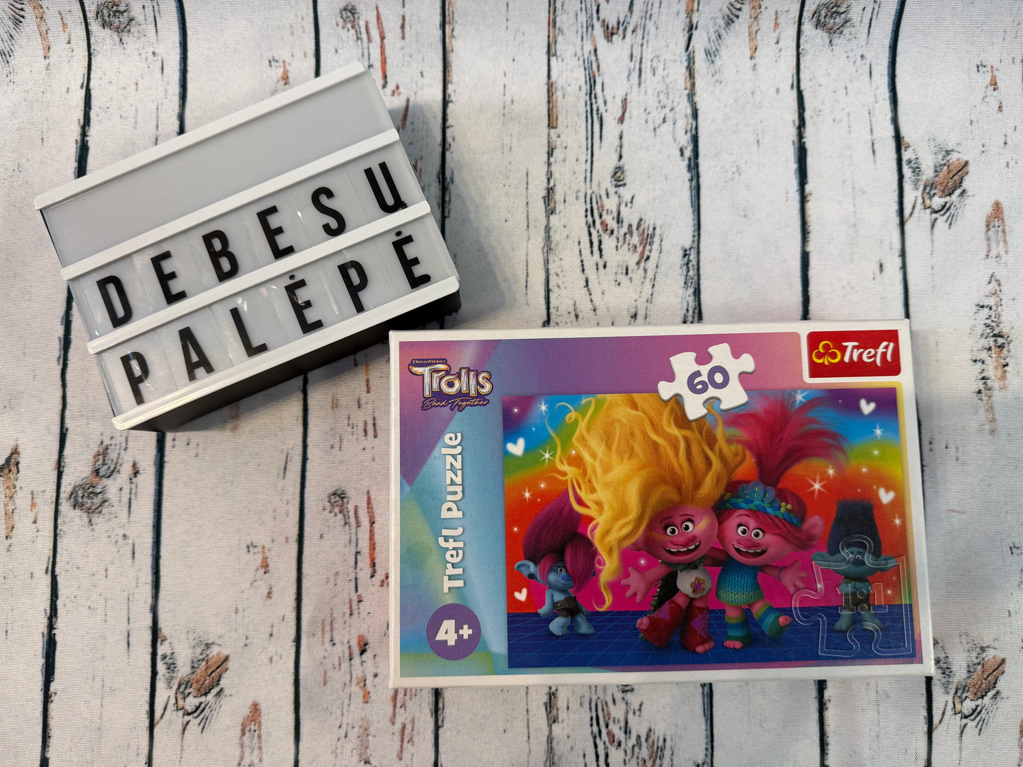🌈 Trolls dėlionė mažiesiems svajotojams