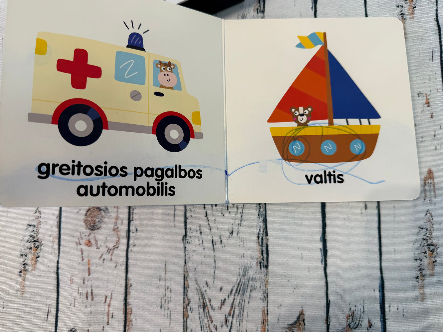 🚀📚 Mažylių transporto knygelė