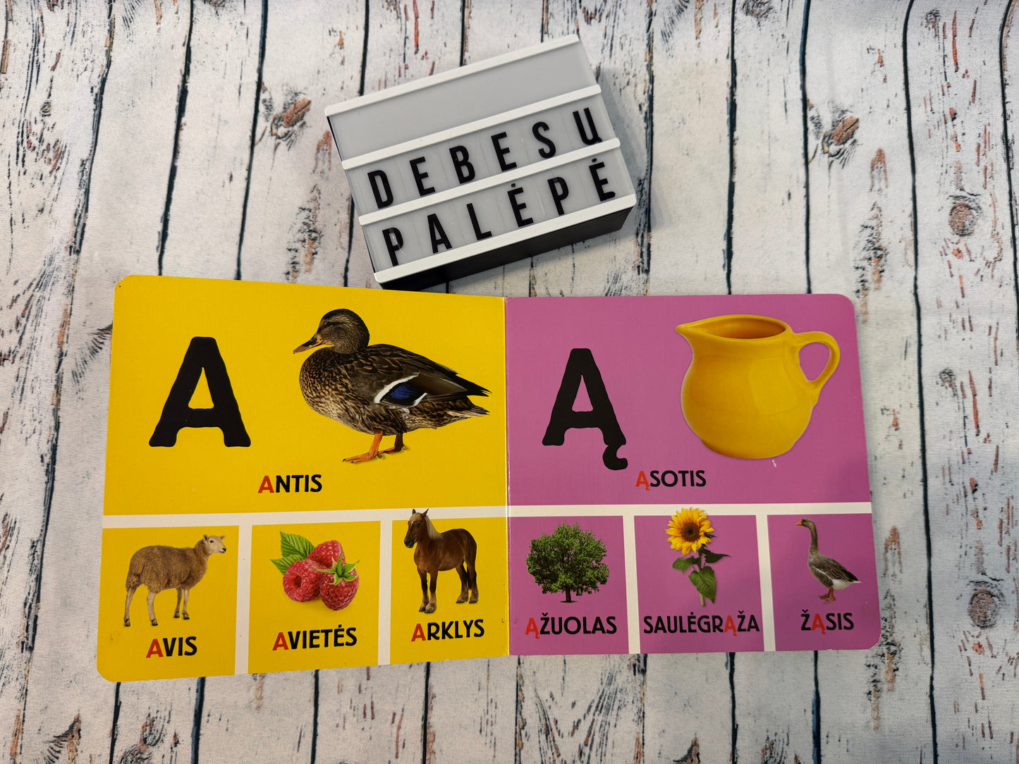 🔤🦒 Paveikslėlių abėcėlė mažiesiems