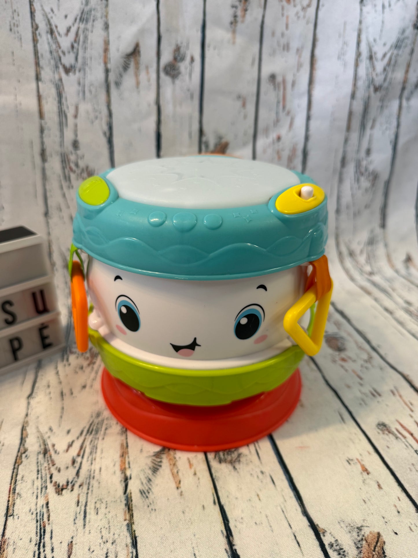 🥁😊 Linksmasis muzikinis būgnelis