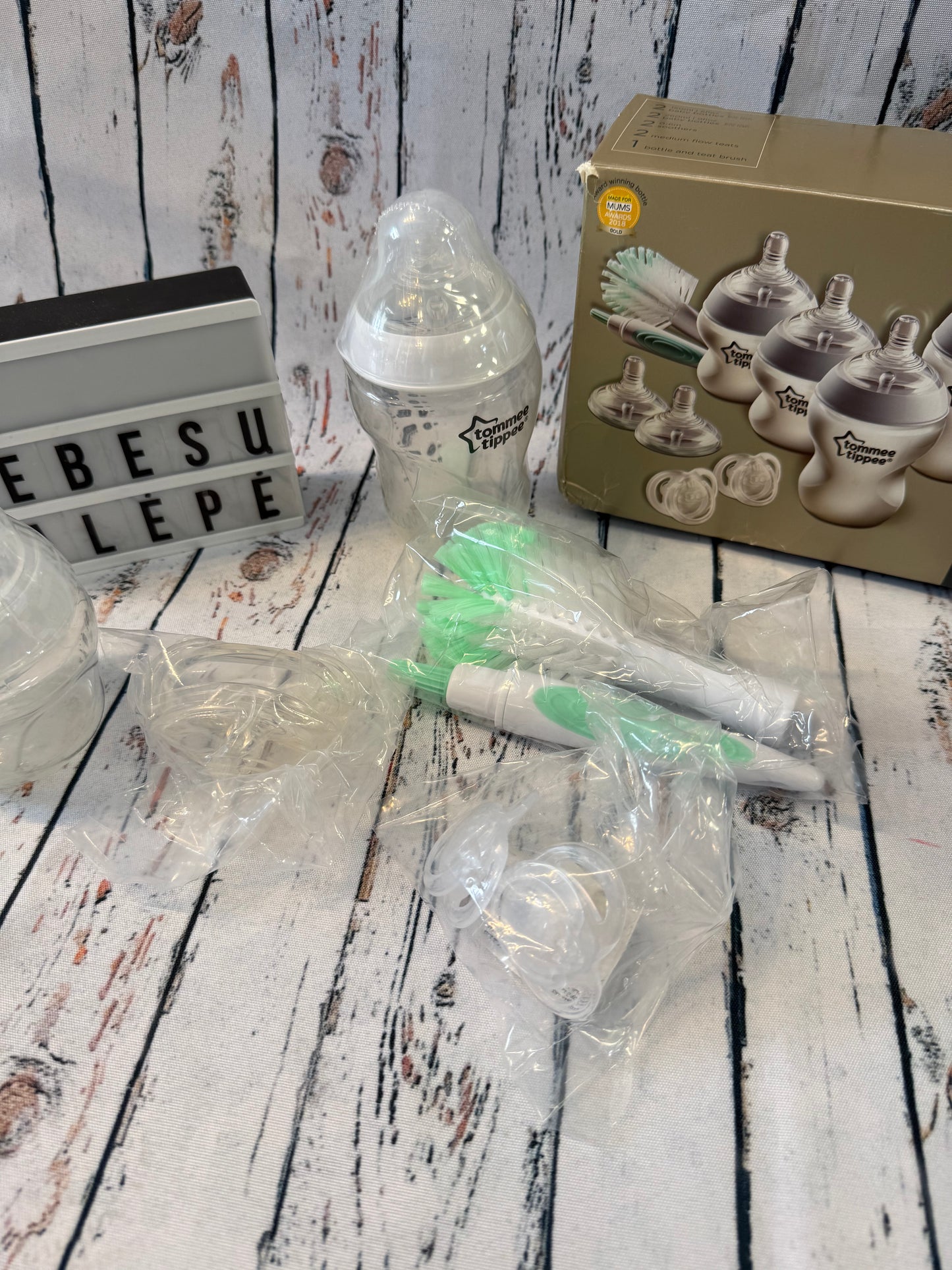 🍼🤍 Tommee Tippee Closer to Nature naujagimio rinkinys