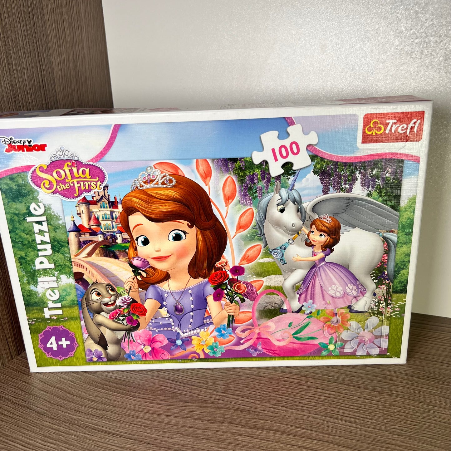 Dėlionė Sofija, Trefl