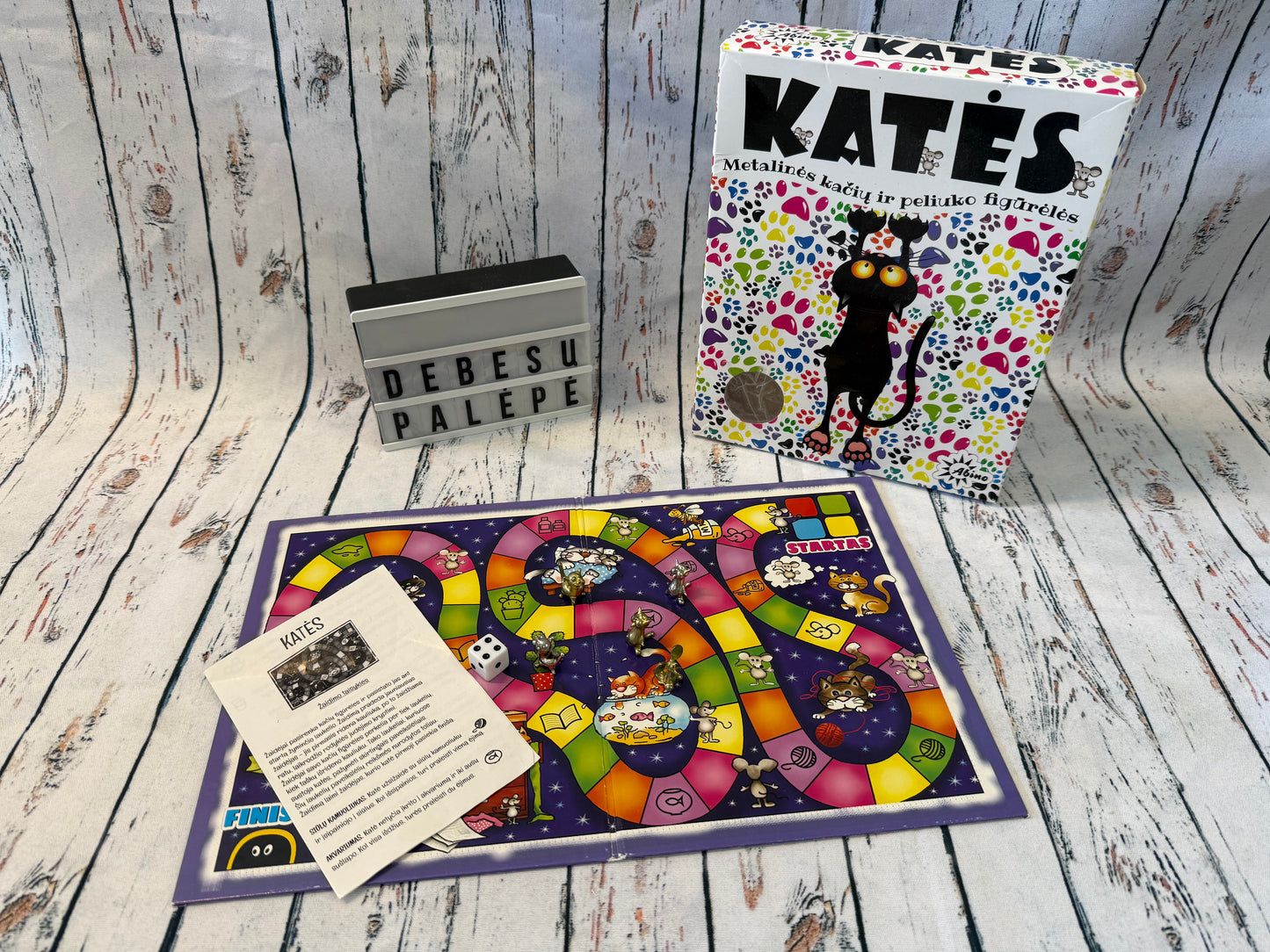 🐱🎲 Katės – linksmas šeimos stalo žaidimas