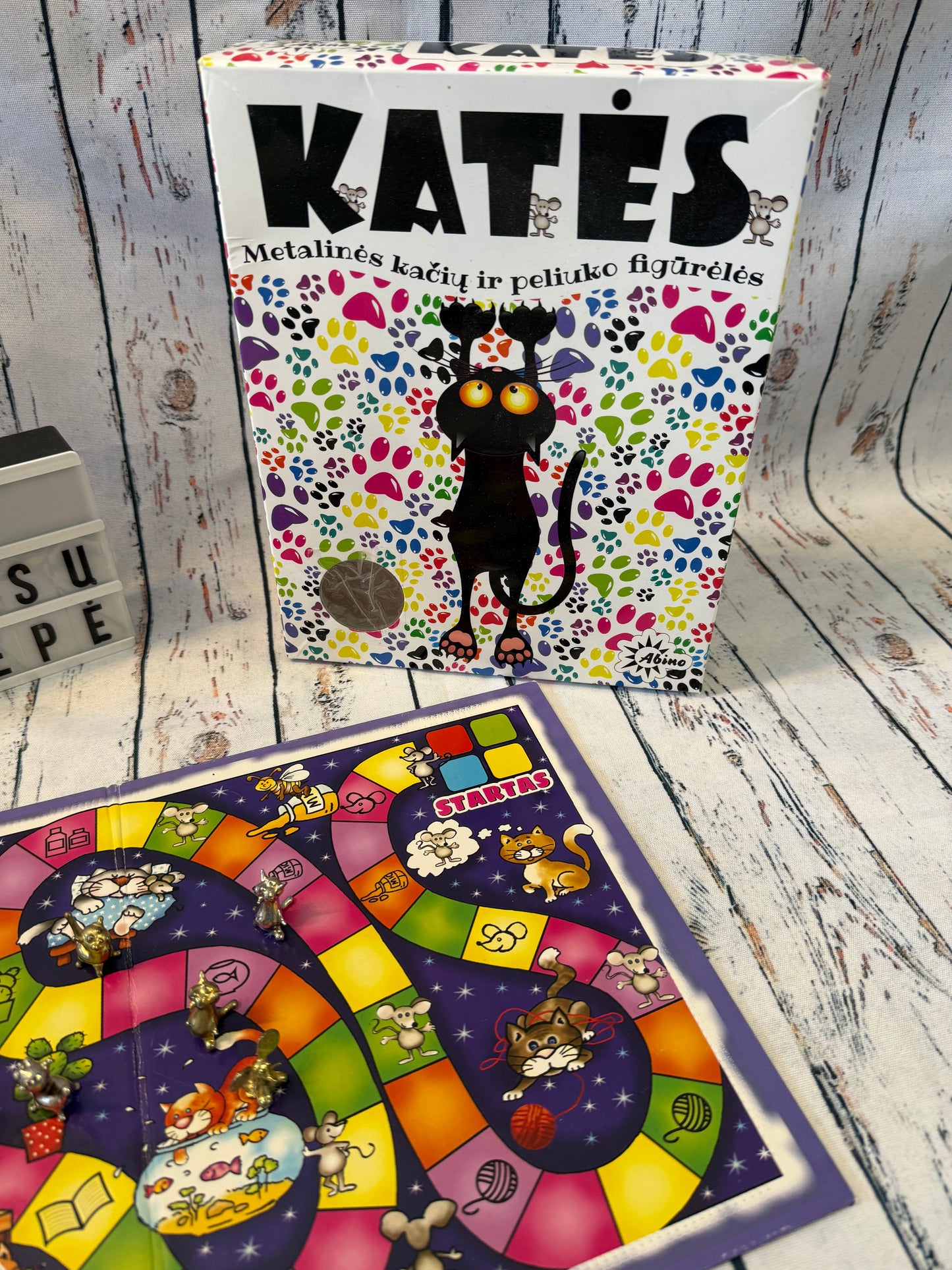 🐱🎲 Katės – linksmas šeimos stalo žaidimas