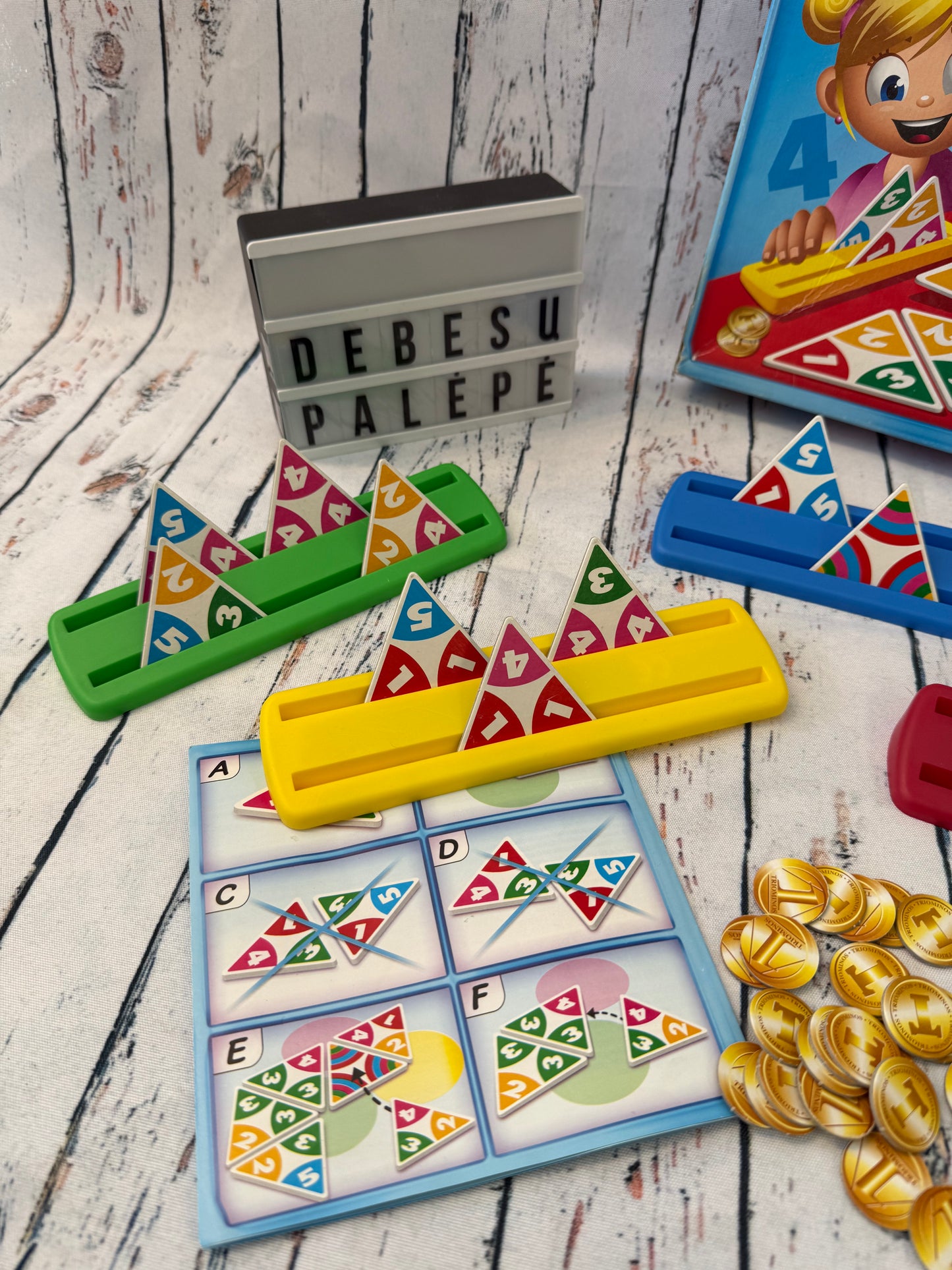 🔺🎲 Triominos Junior – skaičių ir logikos žaidimas
