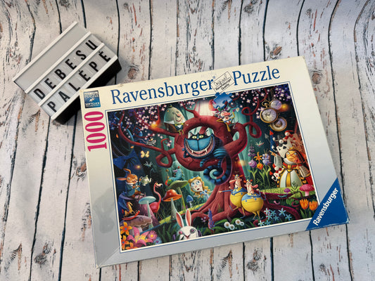 🧩🌳 Ravensburger Alisos stebuklų šalies dėlionė (1000 detalių)