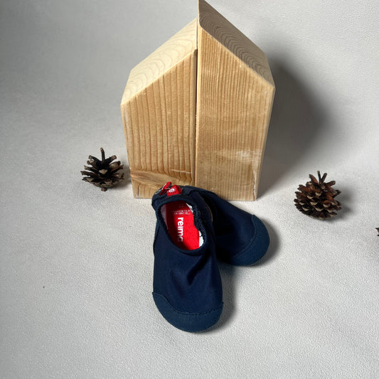 Maudymosi šlepetės, batukai, Reima