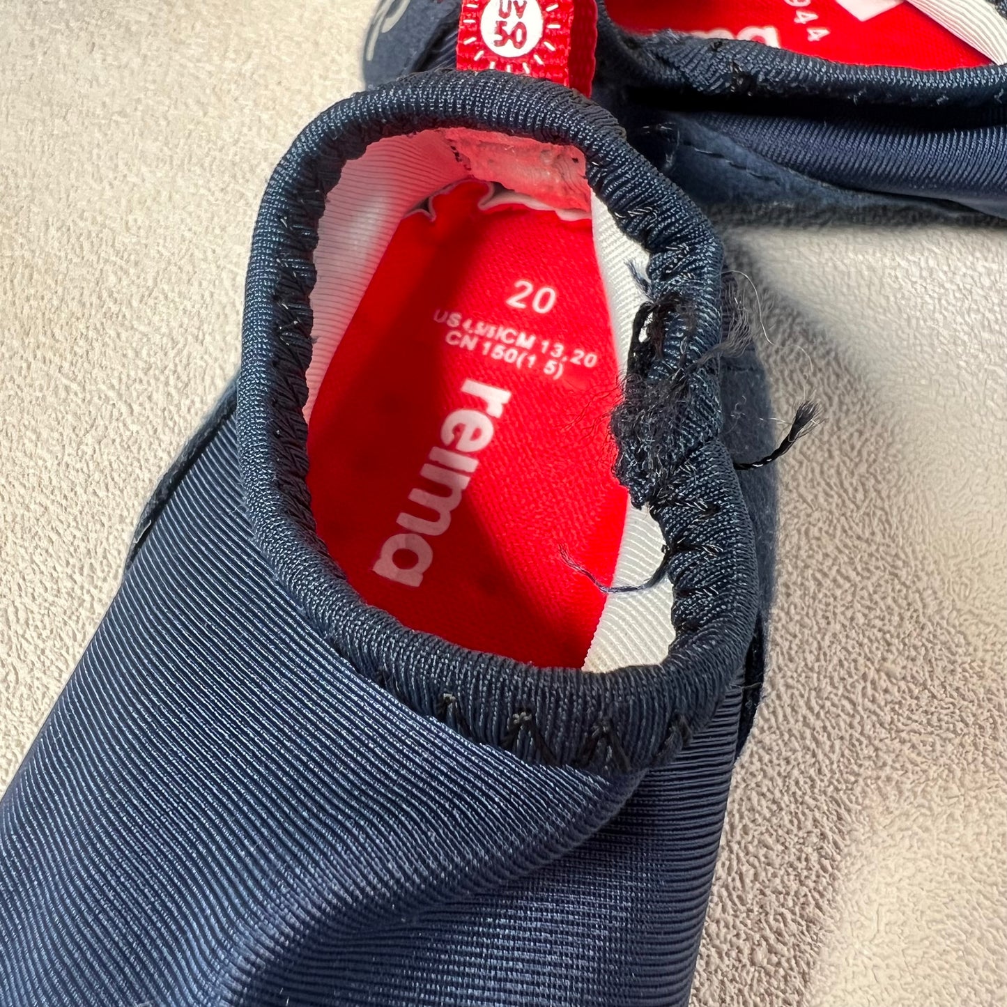 Maudymosi šlepetės, batukai, Reima