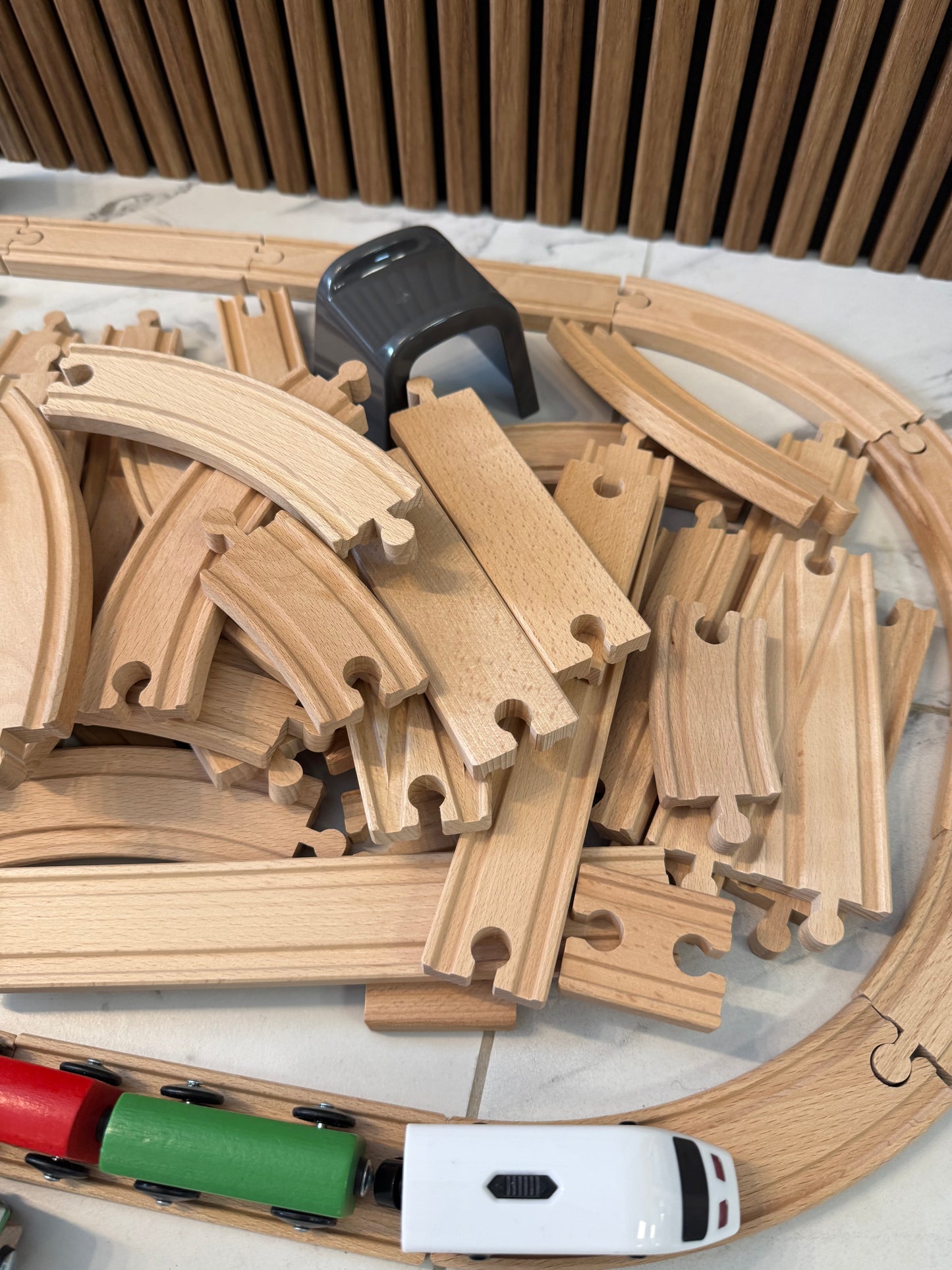🚂 IKEA Medinė traukinukų trasa su lokomotyvu 🌲