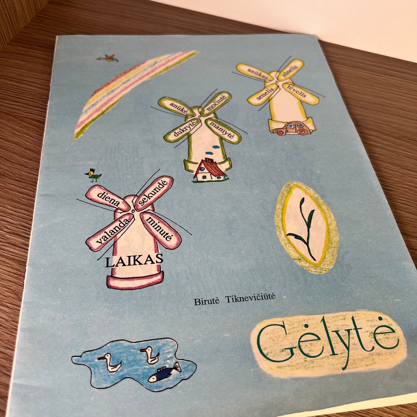 Knygučių rinkinys - Mažos knygelės – dideli atradimai, 4 vnt.