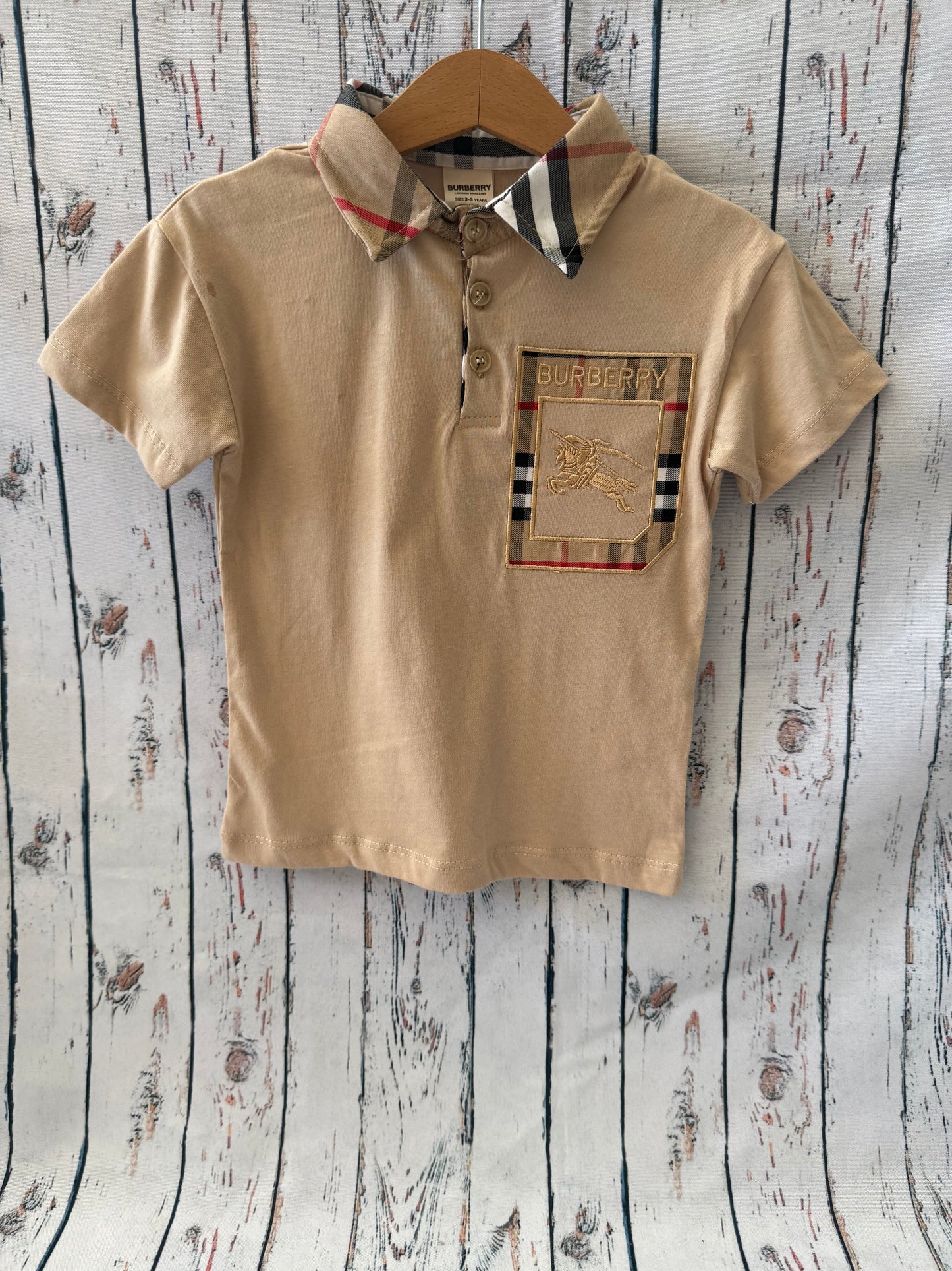 👕 Marškinėliai Burberry