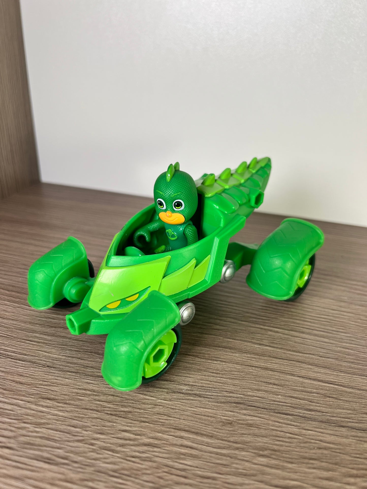 Mašinėlė PJ masks su herojumi, Gekko