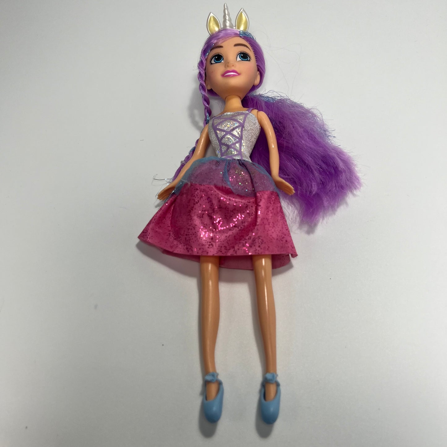 Lėlė iš Sparkle Girlz serijos