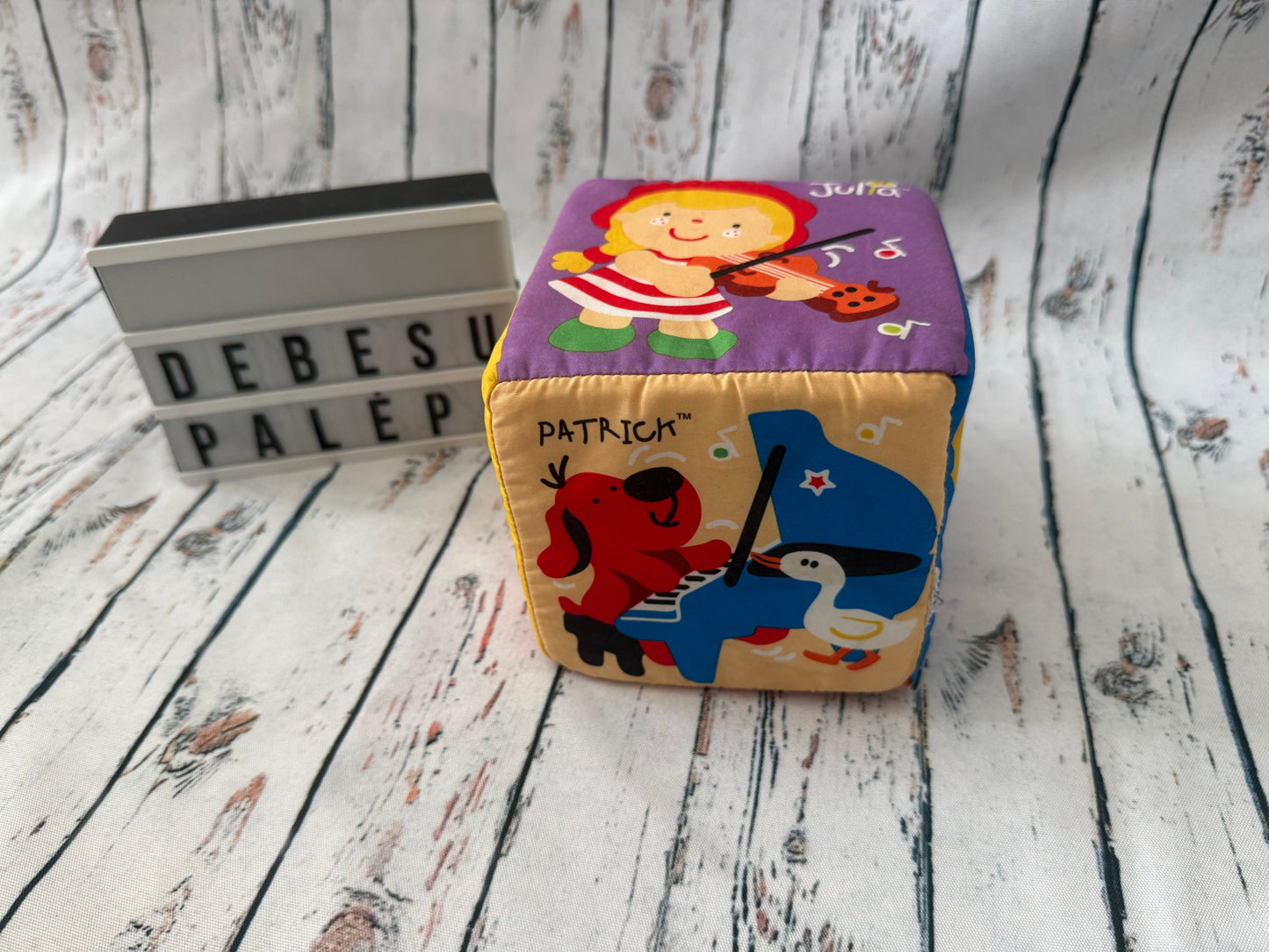 🎵🧸 Interaktyvus muzikinis veiklos kubas anglų kalb
