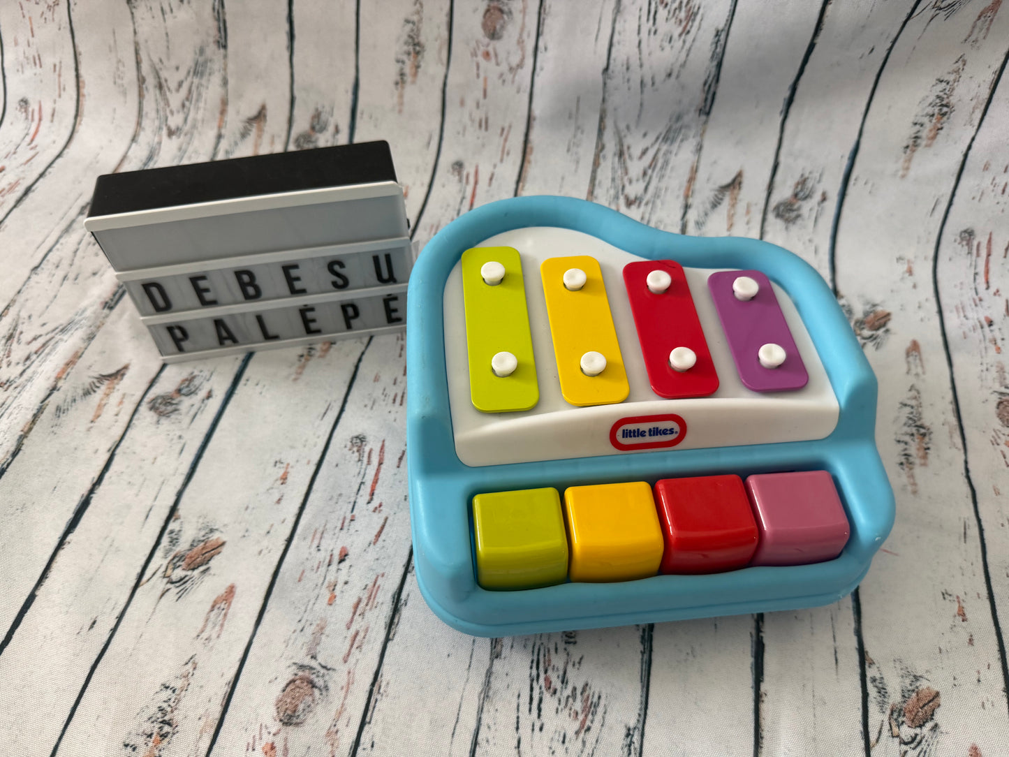 🎹 Little Tikes muzikinė pianino ir ksilofono stotelė