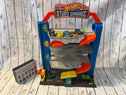🏎️ Hot Wheels Stunt Garage su 5 mašinėlėmis 🚗