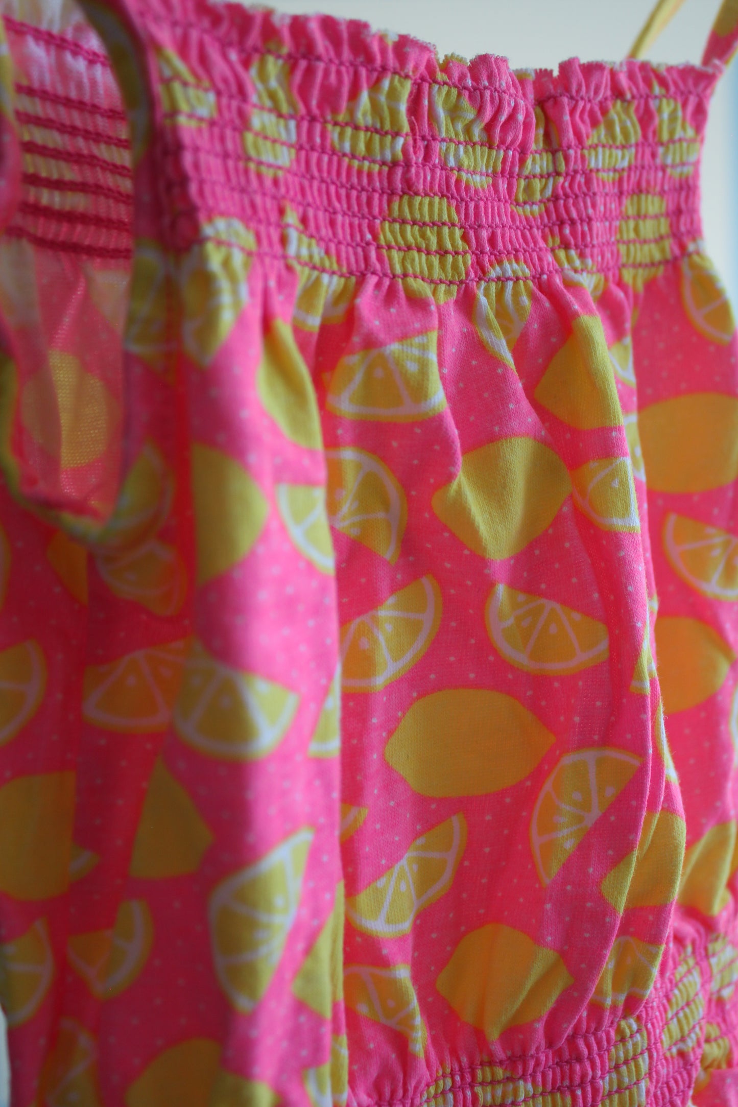 Kombinezonas Young dimmension