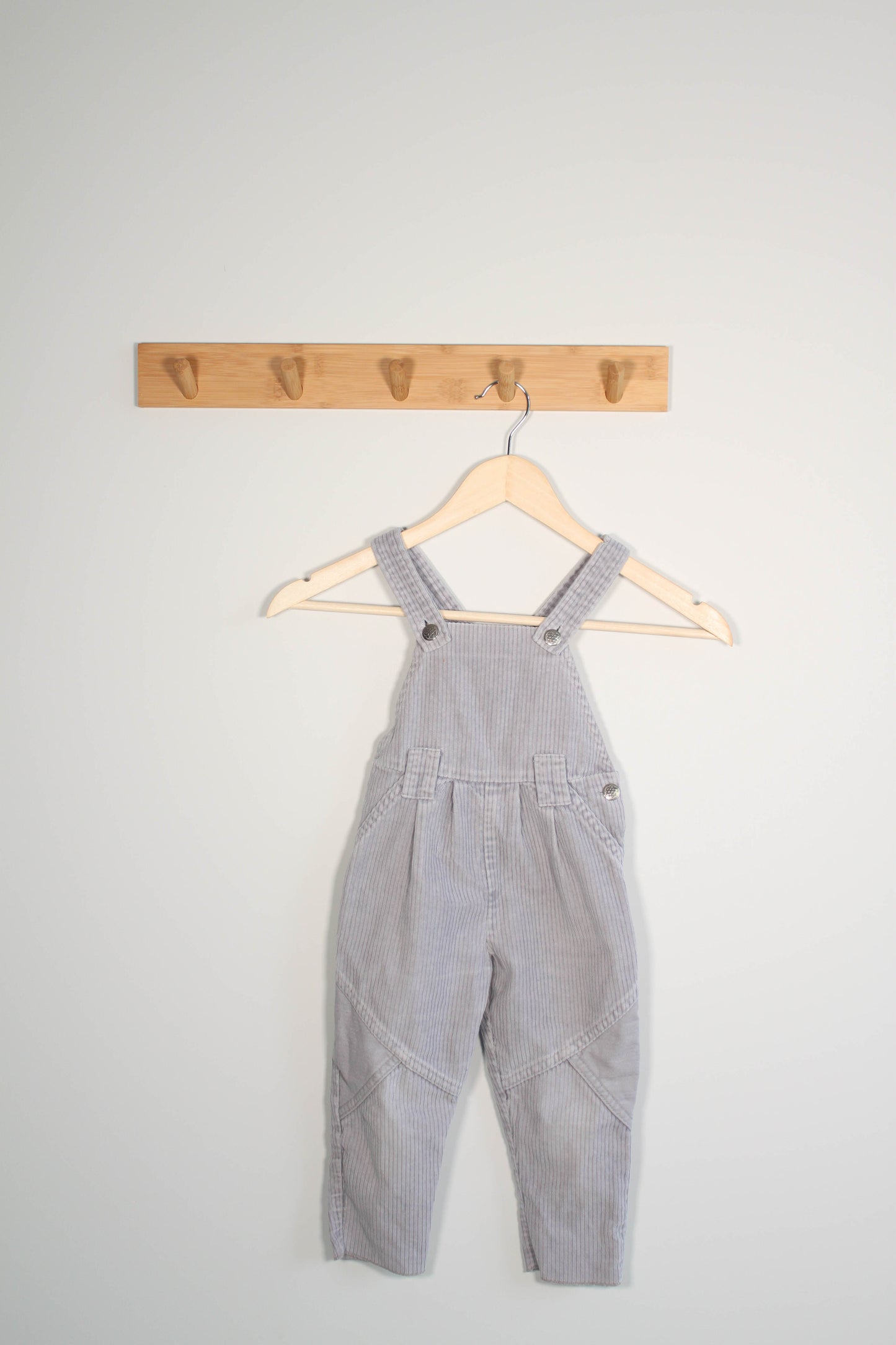 Kelnės su petnešomis, St. Michael