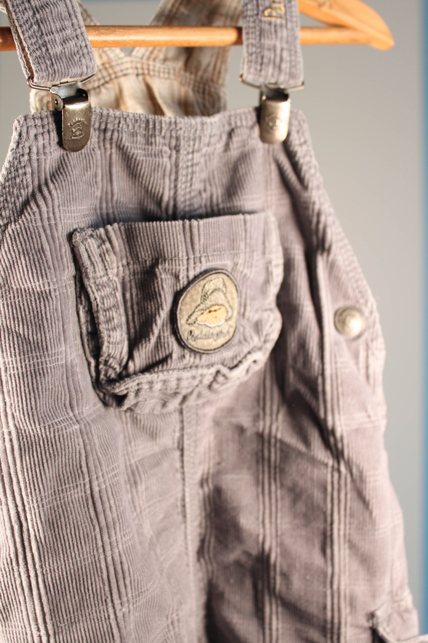 Kelnės, Hennes & Mauritz